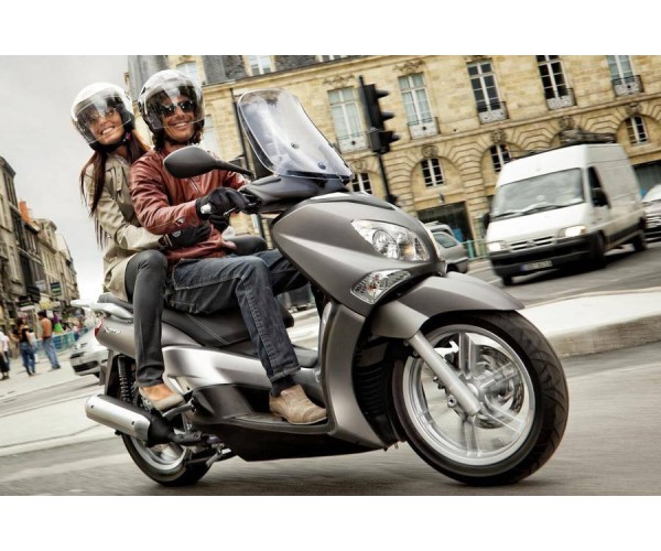 5 Συμβουλές Ασφαλείας για Νέους Οδηγούς Μοτοσικλέτας