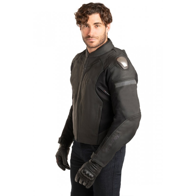 ΔΕΡΜΑΤΙΝΟ ΜΠΟΥΦΑΝ ΜΗΧΑΝΗΣ AGVPRO FACTORY ΜΕ ΚΑΜΠΟΥΡΑ ΜΑΥΡΟ