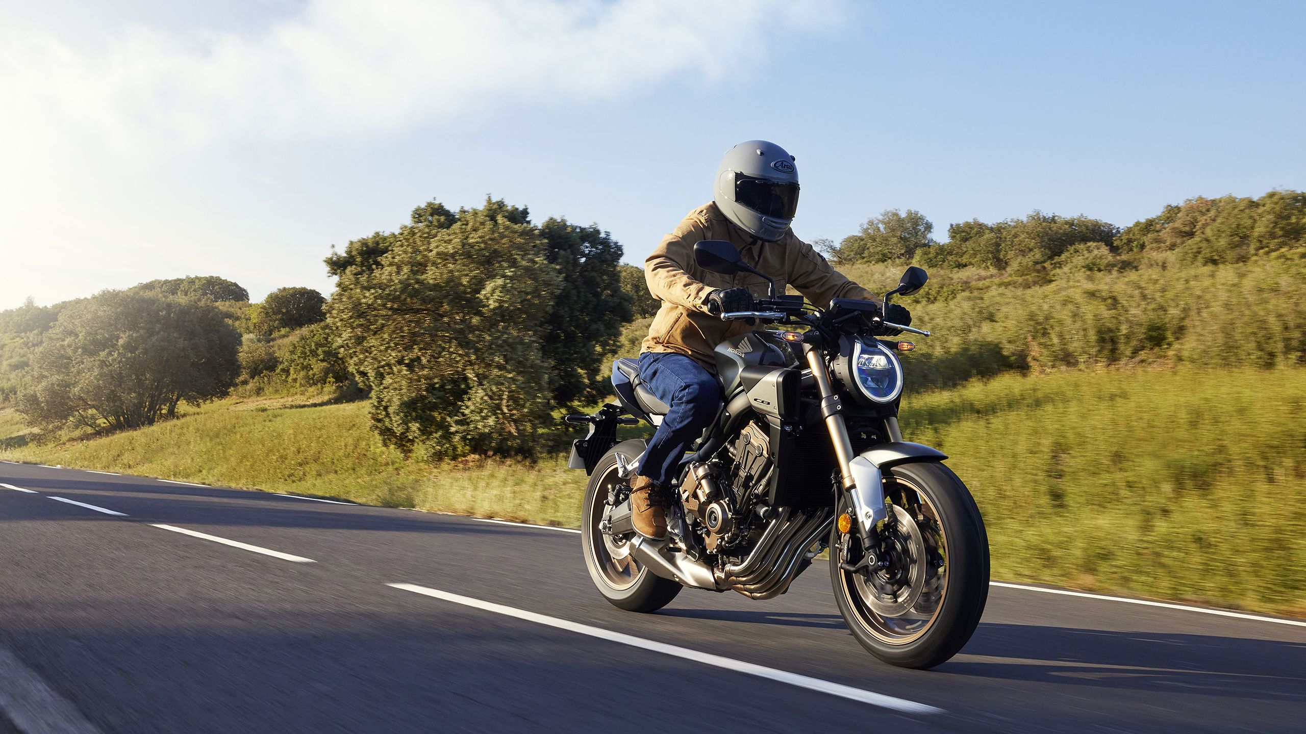 ΠΟΙΟ ΠΟΔΙ ΕΙΝΑΙ ΚΑΤΑΛΛΗΛΟ ΝΑ ΚΑΤΕΒΑΖΕΙΣ 